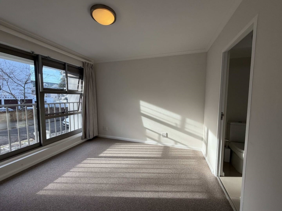 To Let 2 Bedroom Property for Rent in Claremont Upper Western Cape